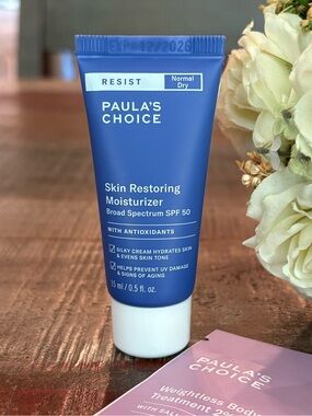 NEW Paula’s Choice RESIST Skin Restoring MOISTURIZER SPF 50 + **Bonus**